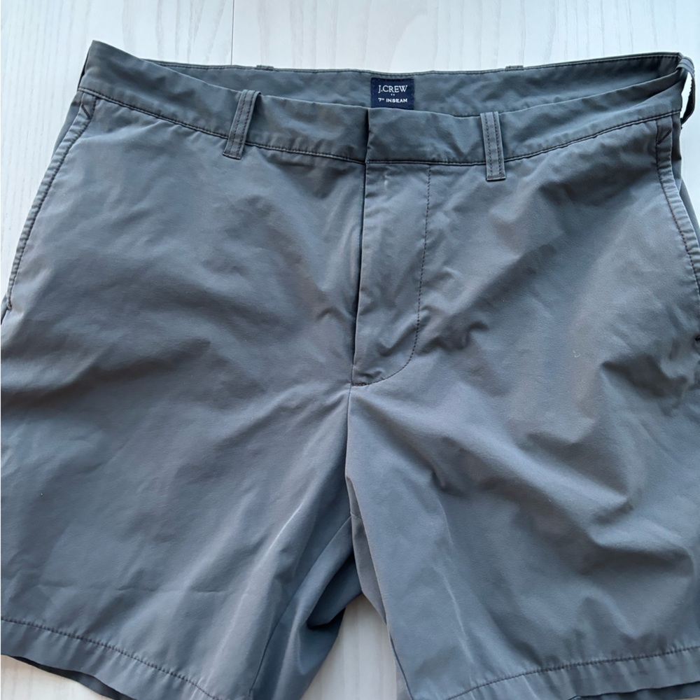 JCrew Mens Flex Tech Short Size 33 7” inseam